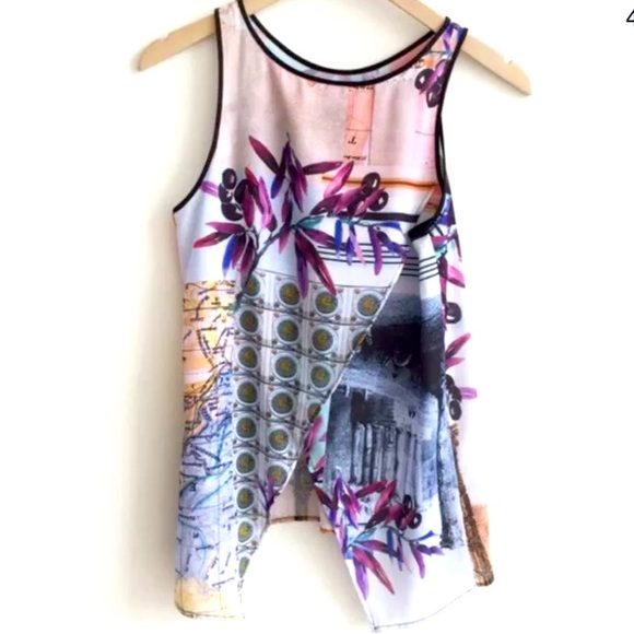 NWT Clover Canyon Ilive Tree Split Back Top Size M - Picture 4 of 4